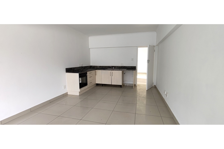 1 Bedroom Property for Sale in Heathfield Western Cape
